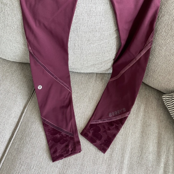 Lululemon Wunder Under Leggings - Picture 5 of 8